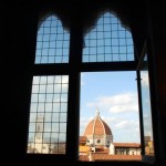 El Duomo a través de una ventana en el Palazzo Vecchio