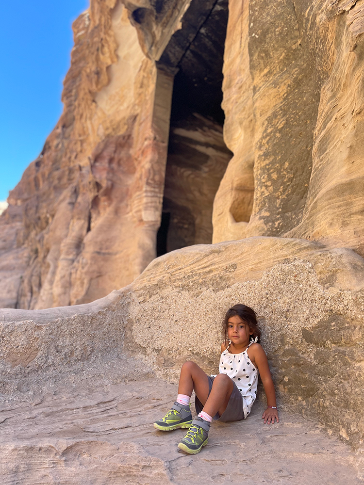 seguro viajar a jordania con niños