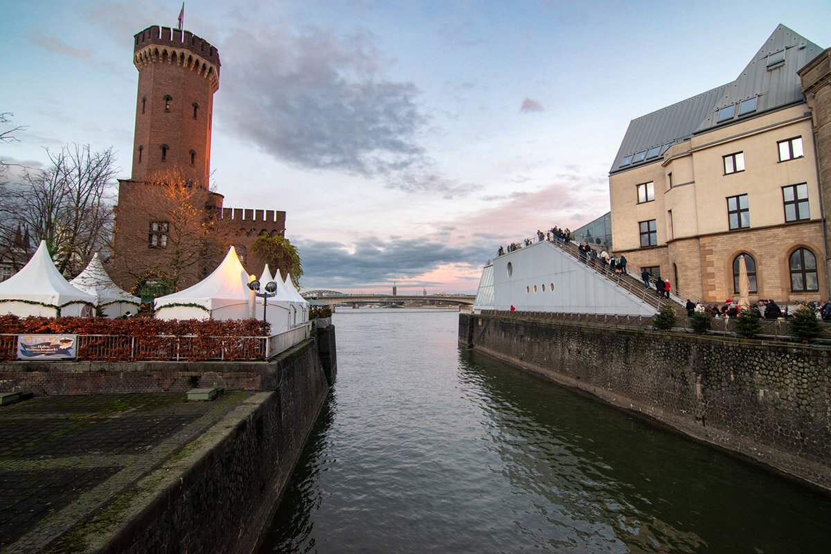 mercados navideños colonia