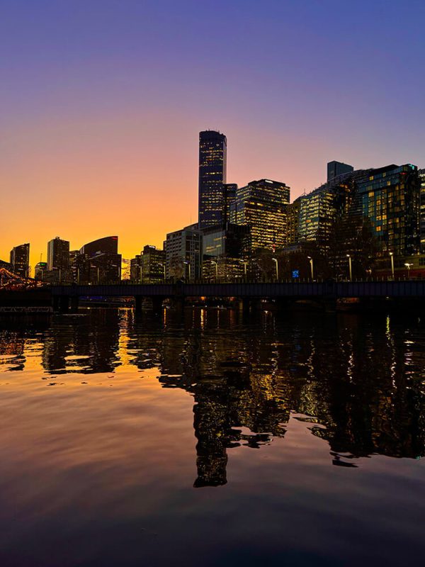 ribera del rio yarra en melbourne