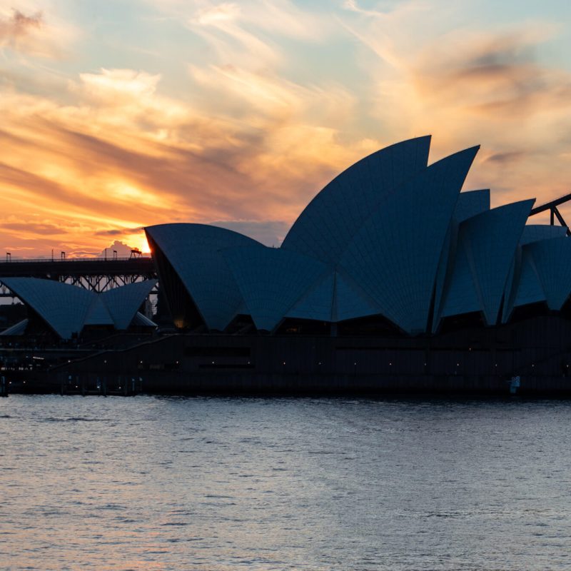 atardecer sobre la ópera de sidney