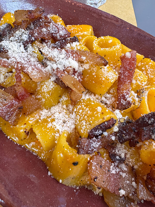 pasta carbonara de roma